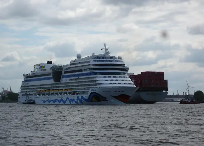 Hotel Senator Marina